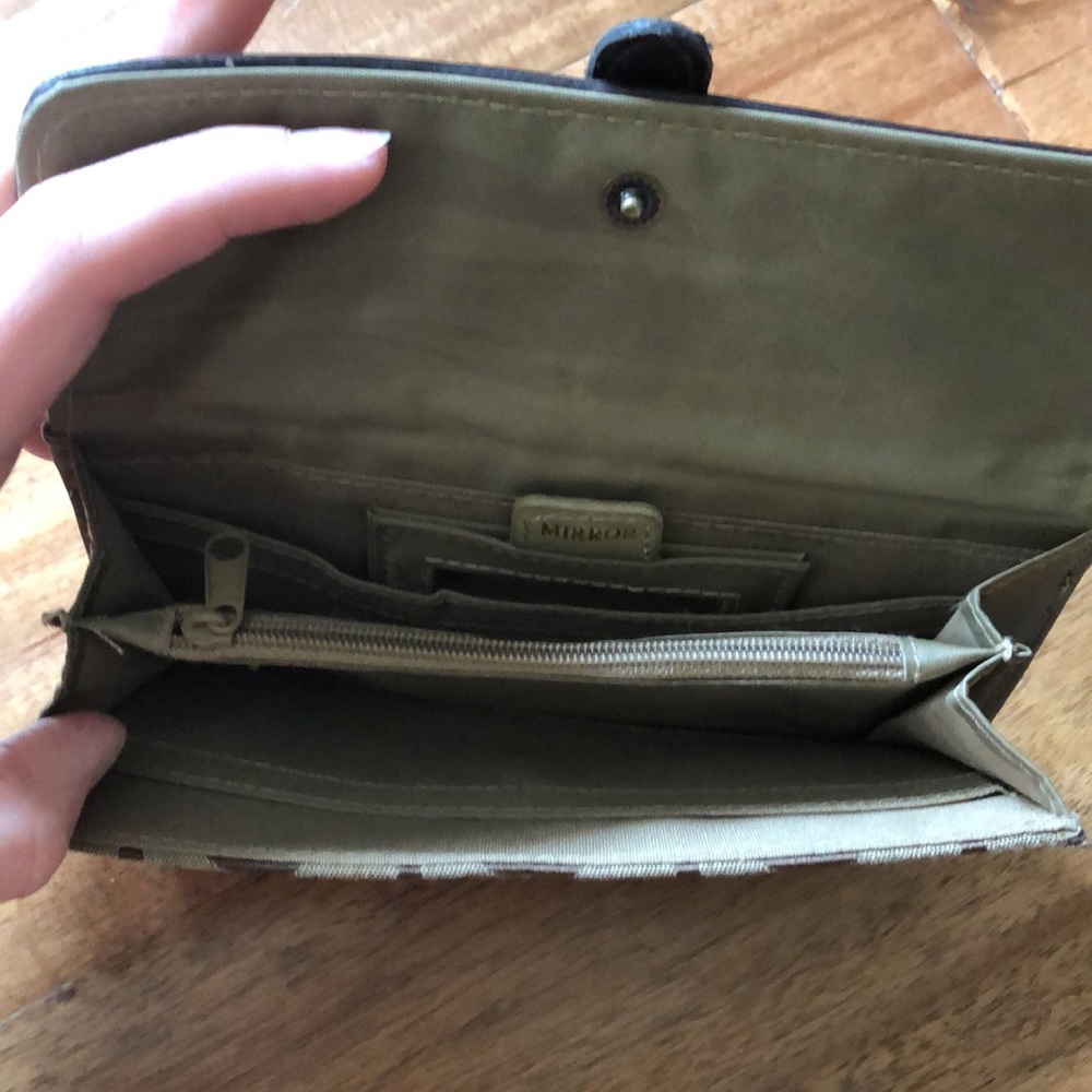 Basic Brown Wallet - image 3